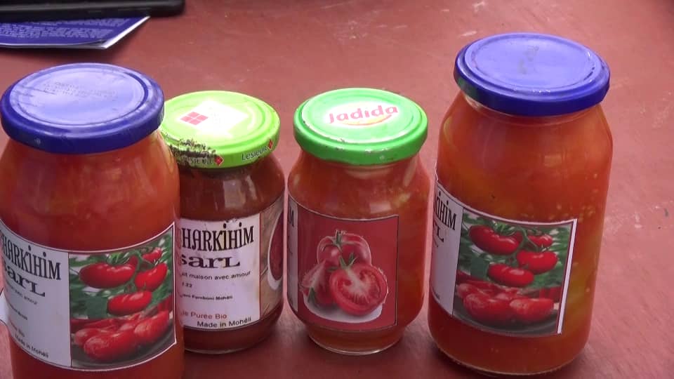Rakcha se lance dans la transformation des tomates locales